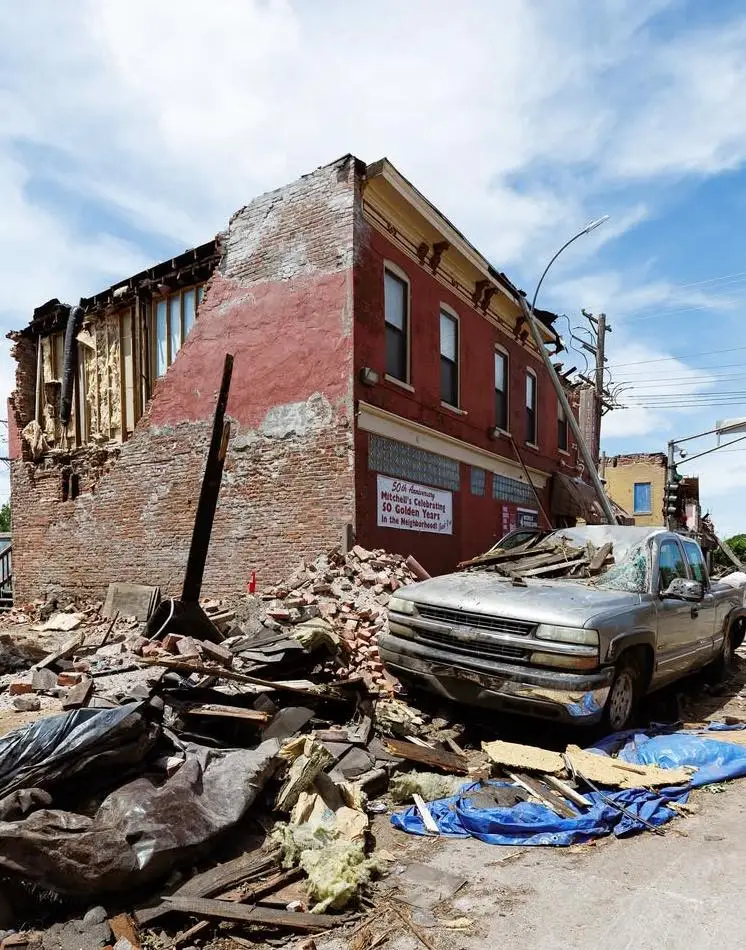 st louis tornado images